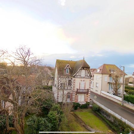Joli Studio ☆ 100M De La Mer Et Du Centre Ville ☆ Cabourg Exterior photo