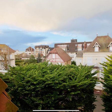 Joli Studio ☆ 100M De La Mer Et Du Centre Ville ☆ Cabourg Exterior photo